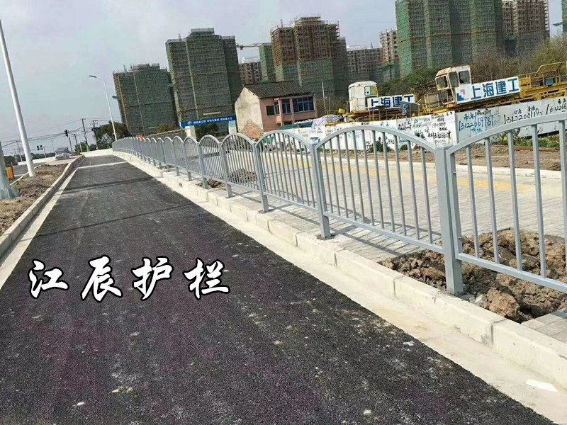 花式道路護欄效果圖