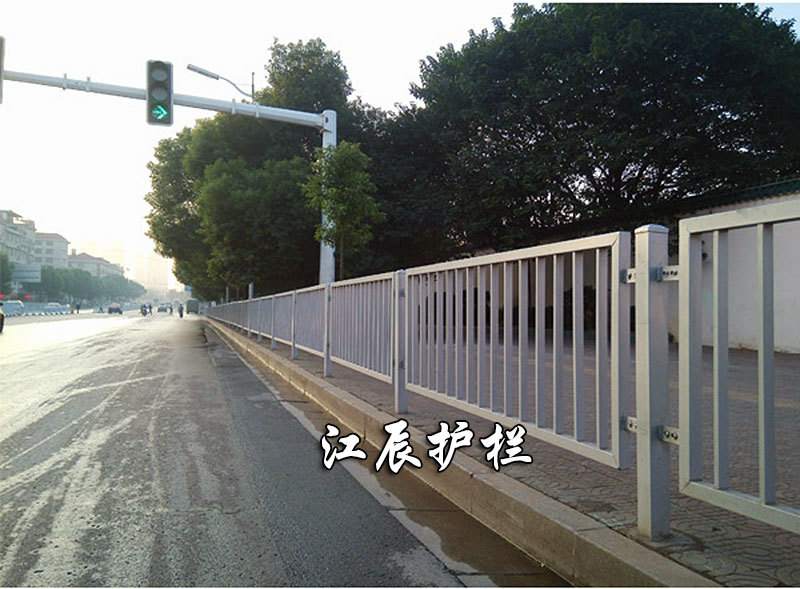 道路防護(hù)欄桿