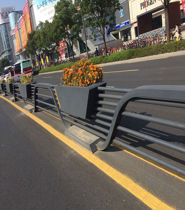 道路護欄花箱