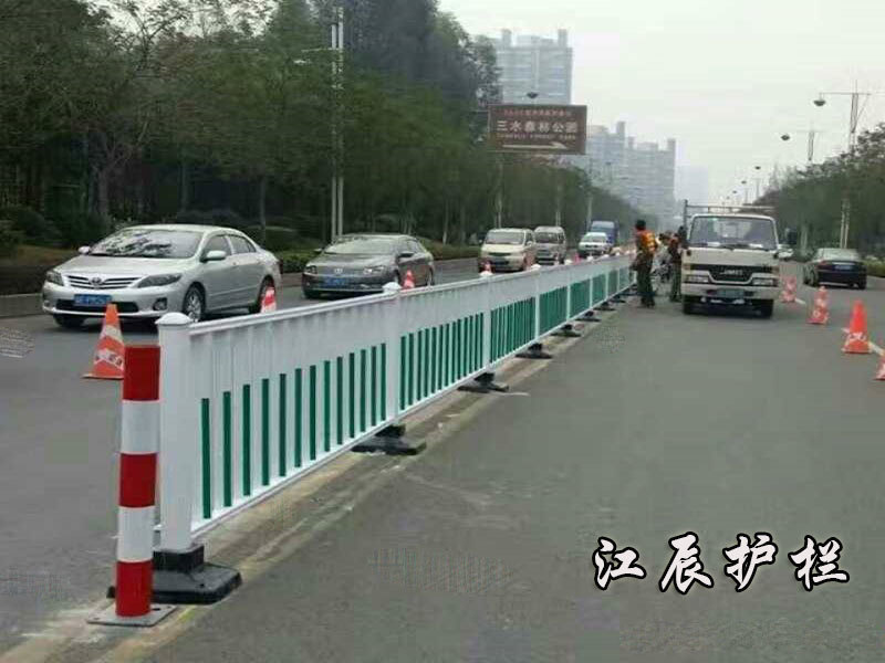 道路防眩光護欄