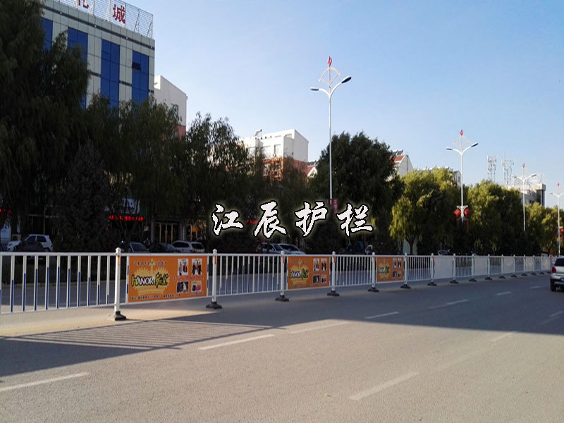 臨高縣公安局交通管理大隊-臨高縣中小學校、市政大道、臨美路等隱患路段增設標牌標識、爆閃燈、交通安全護欄項目工程-公開招標公告
