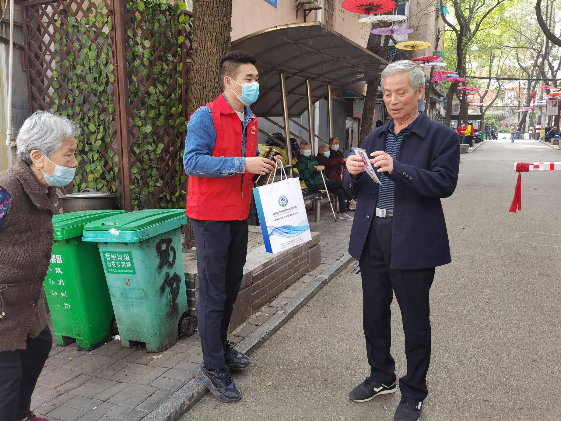 說明: C:\Users\ZHU202~1\AppData\Local\Temp\WeChat Files\b464ca1ef185e3a988acd37dffdd88a.jpg