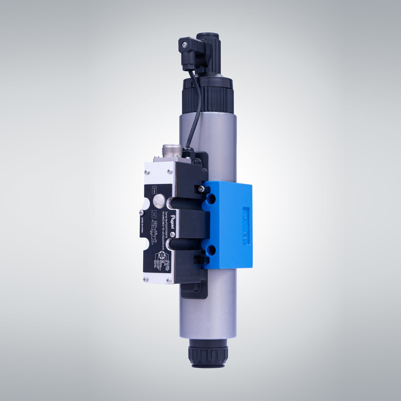 Proportional directional valve