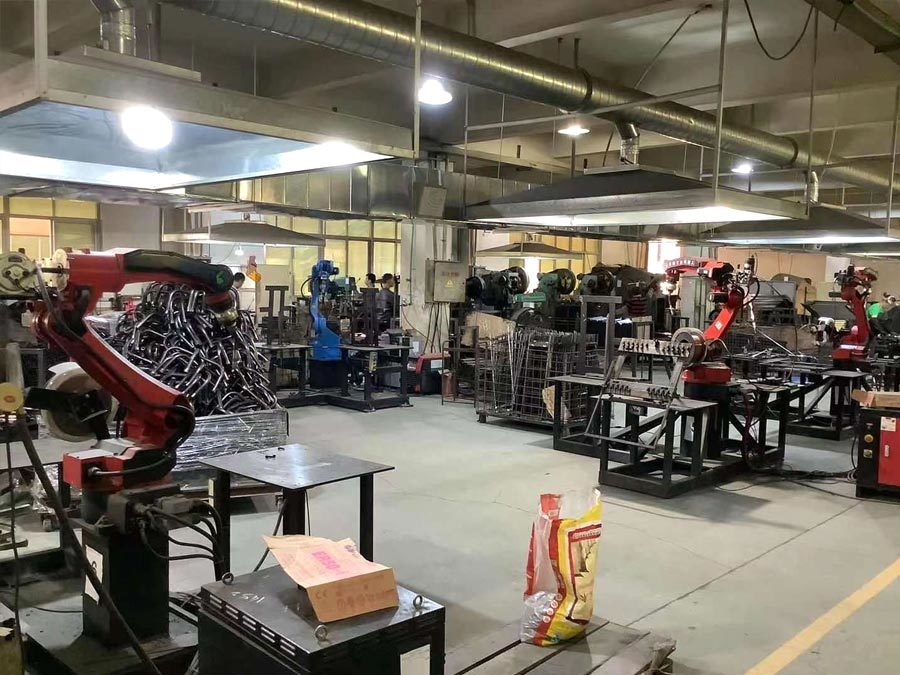 Automatic welding workshop (manipulator) Automatic welding workshop (manipulator)