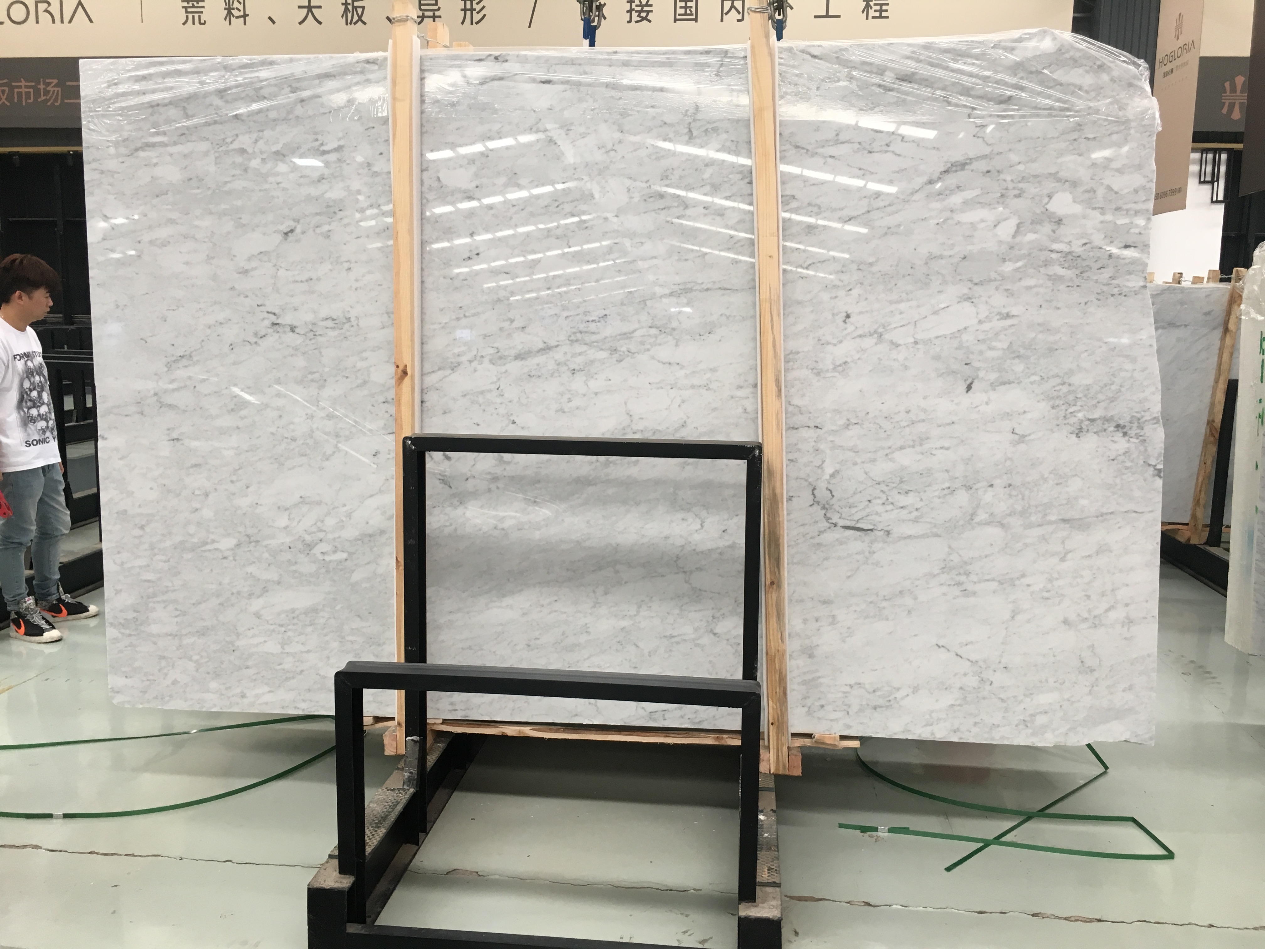 Carrara White Random Slab