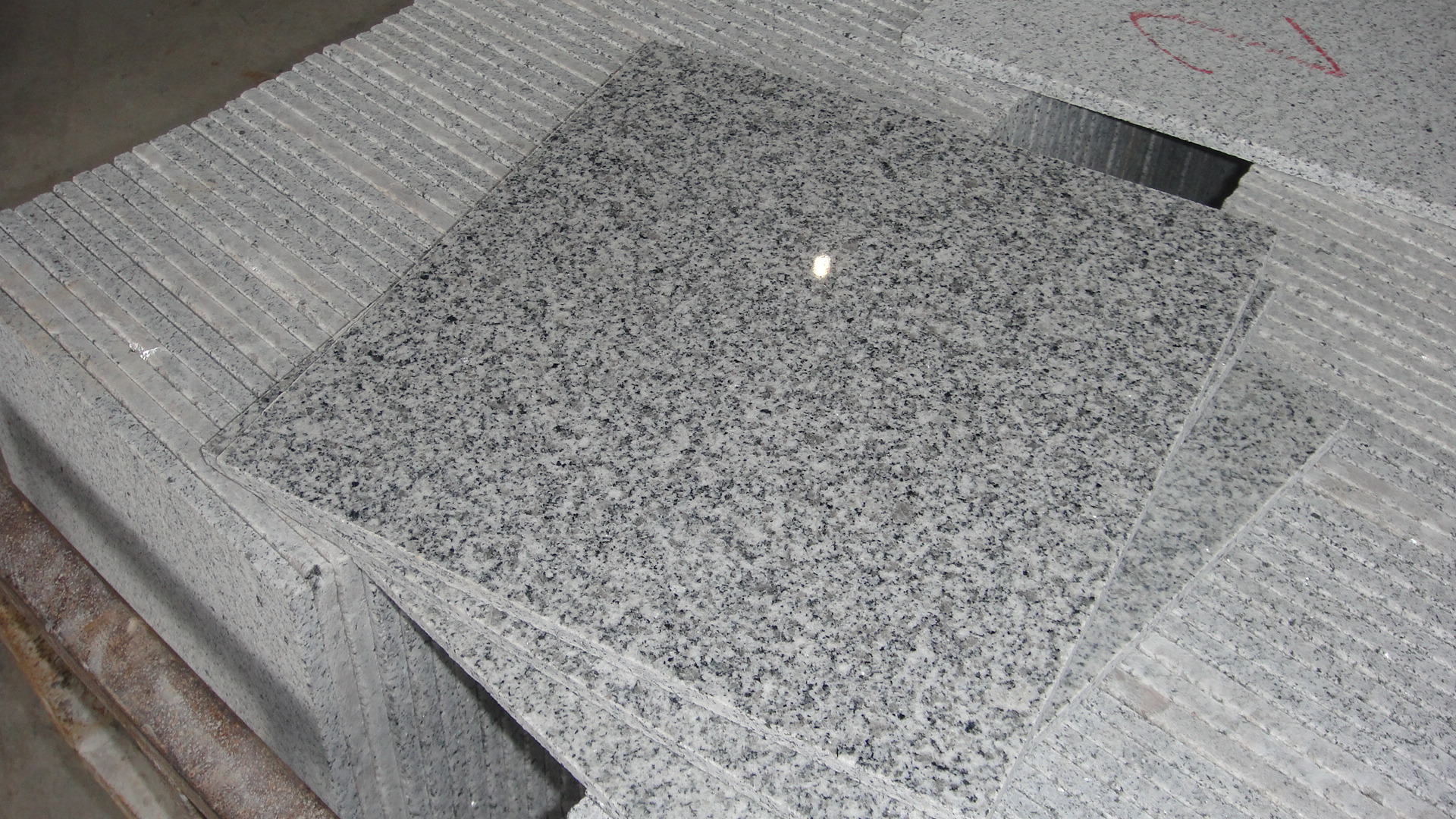 G603 Tile