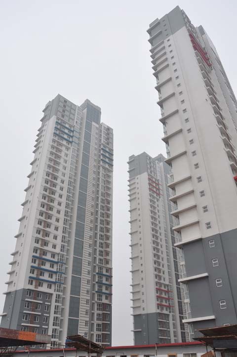 天津分公司承建10萬(wàn)平方米住宅群樓