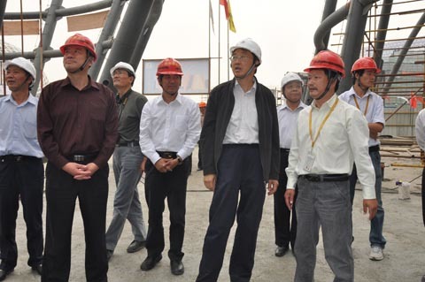 省建管局考察團參觀(guān)公司承建的世博會(huì )工程
