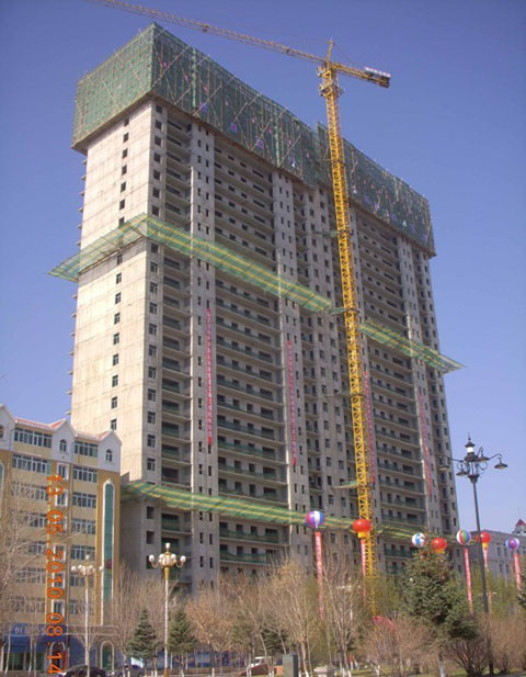 吉林分公司承建的黑河市最高樓封頂