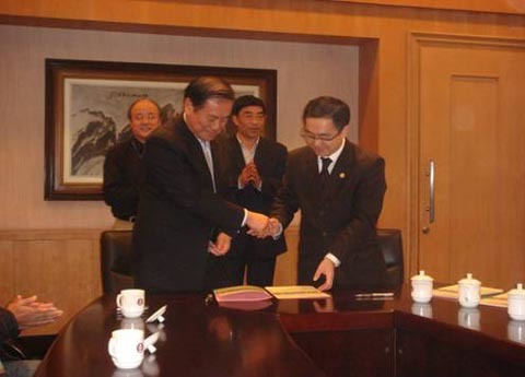 清華大學(xué)就業(yè)實(shí)踐基地落戶(hù)公司