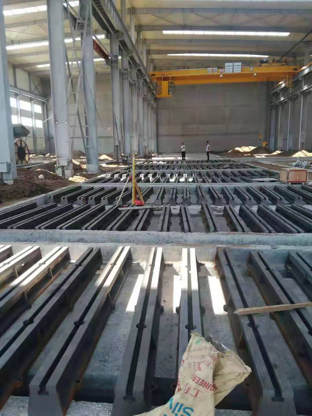 Site de construction de rails à grande échelle d'un groupe