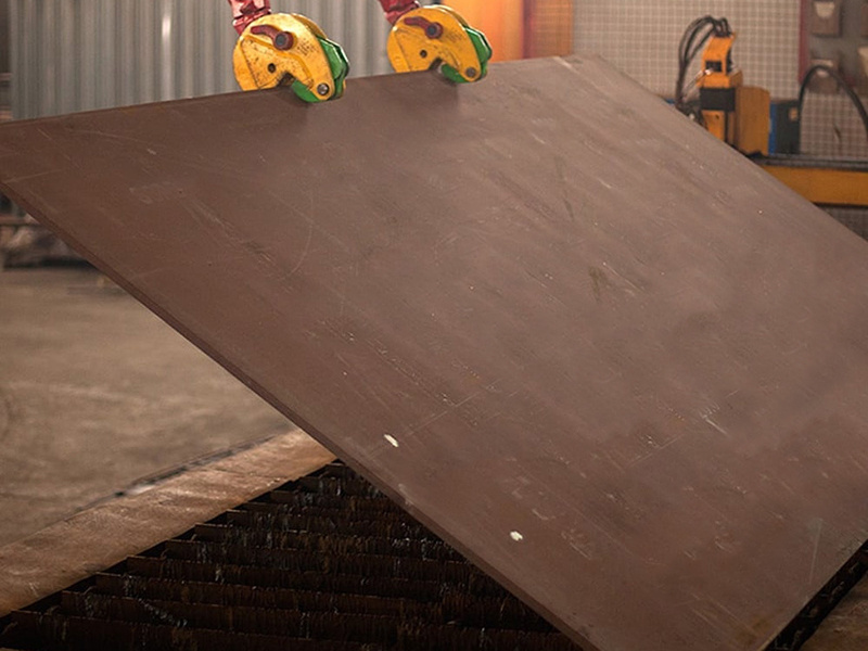 Wear-resistant steel plate