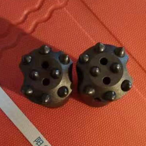 Rock drill button bits