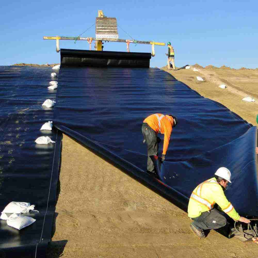 Lake Uses Good Quality HDPE Geomembrane Liner With Black Color And Smooth Surface