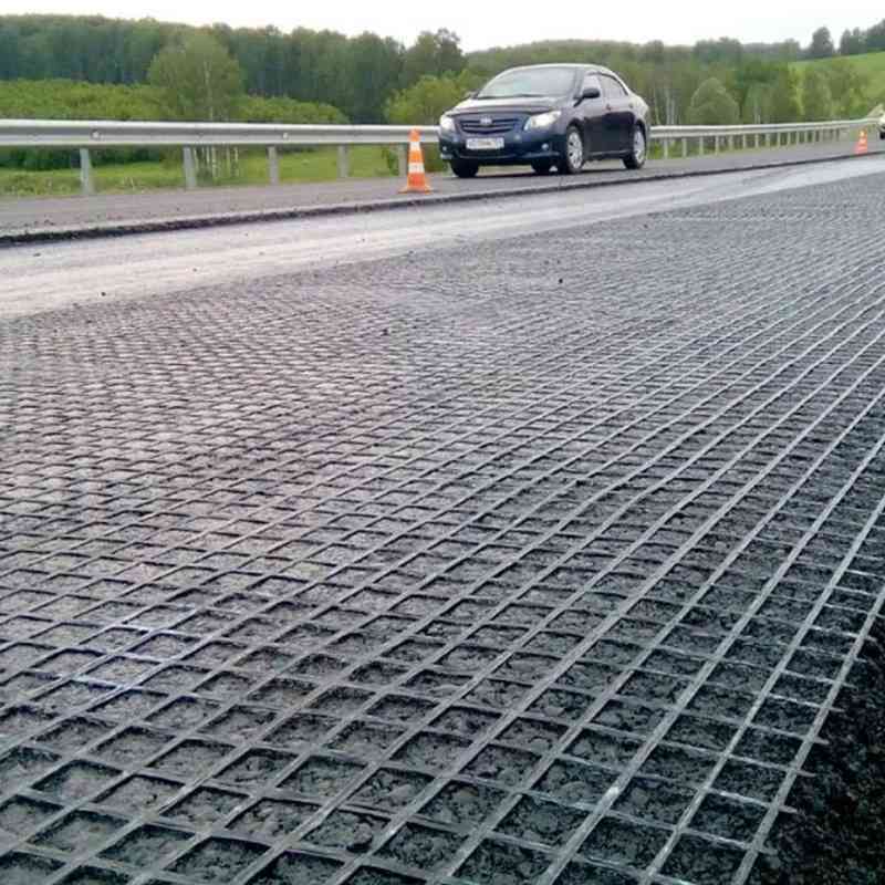 100kn/Stretch Welded/ Embankment Strengthen/Bitument Coated Polyester Geogrid