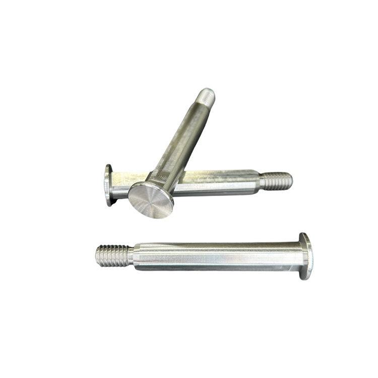 Cargo truck connection tool
