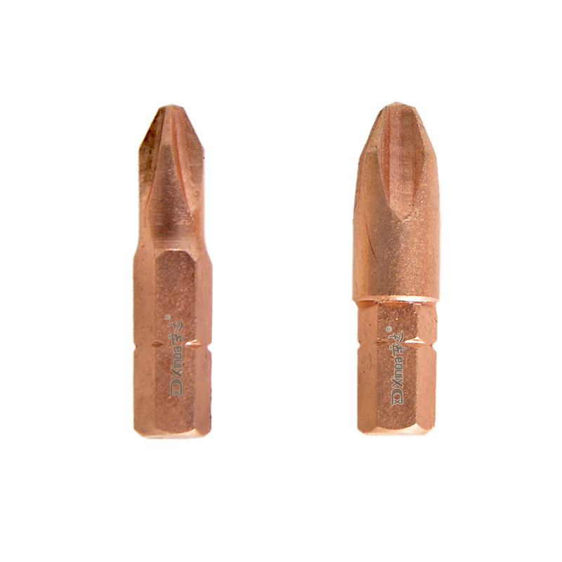 1943 Screwdriver bits phillips