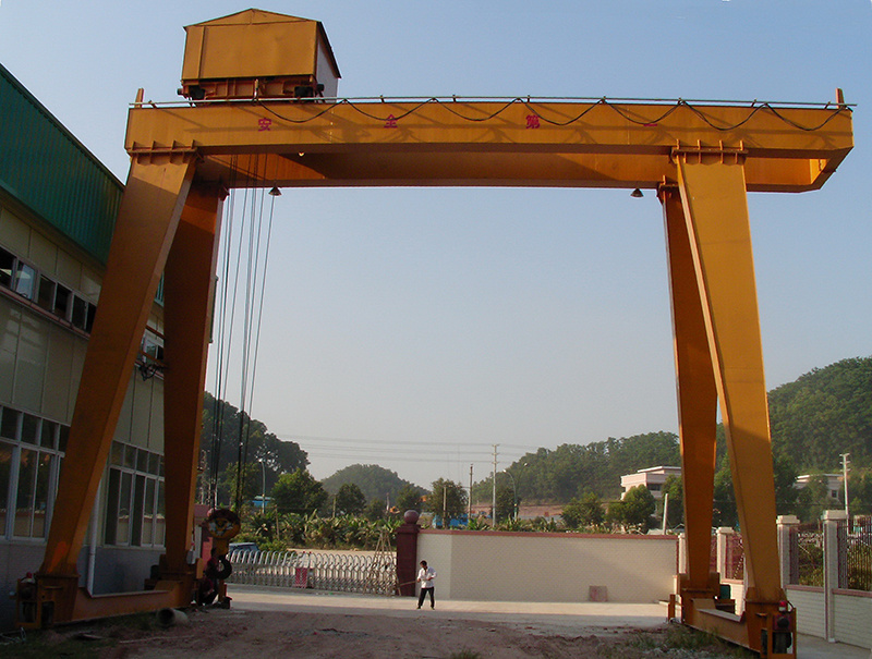 Double girder gantry crane