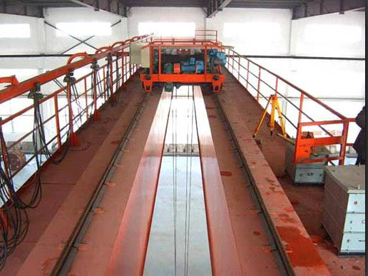 Double girder bridge crane