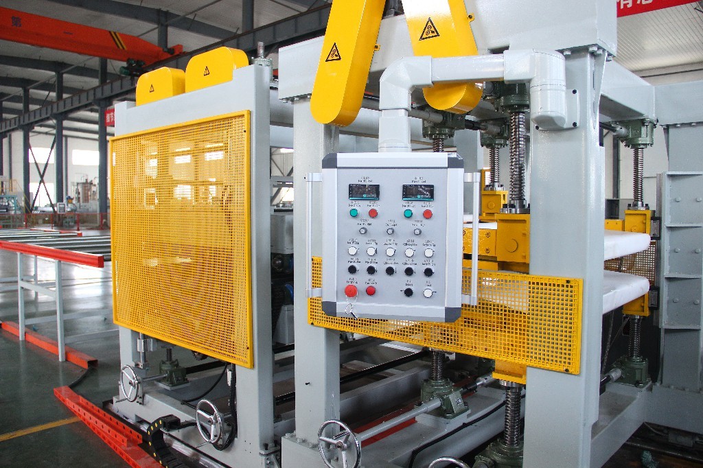 Full Automatic CO2 XPS Physical Foamed Board Production Line