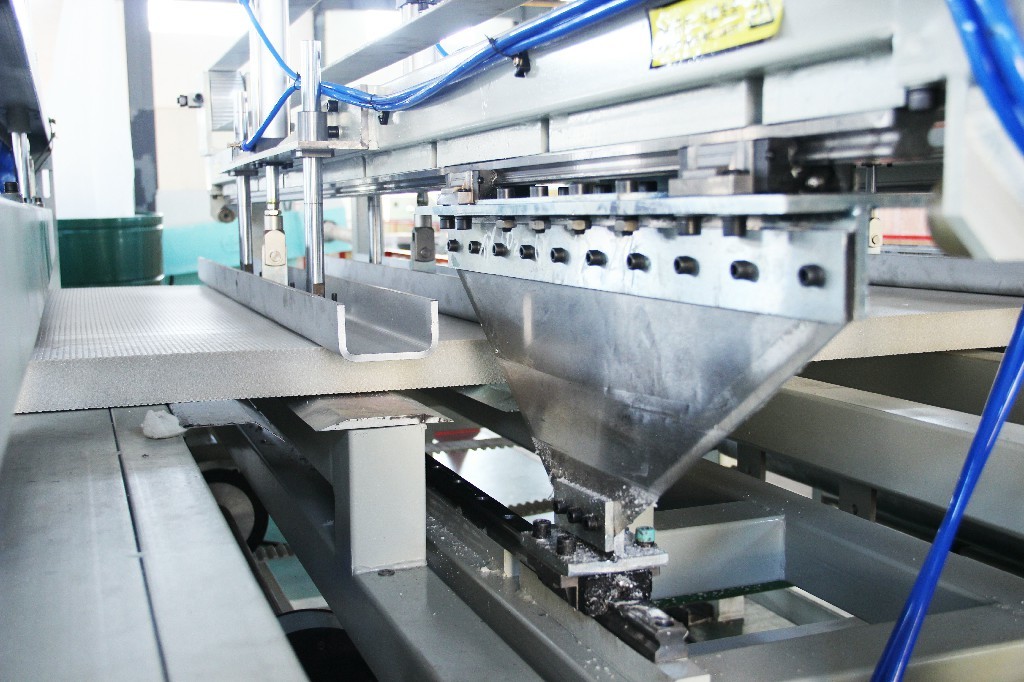 Full Automatic CO2 XPS Physical Foamed Board Production Line