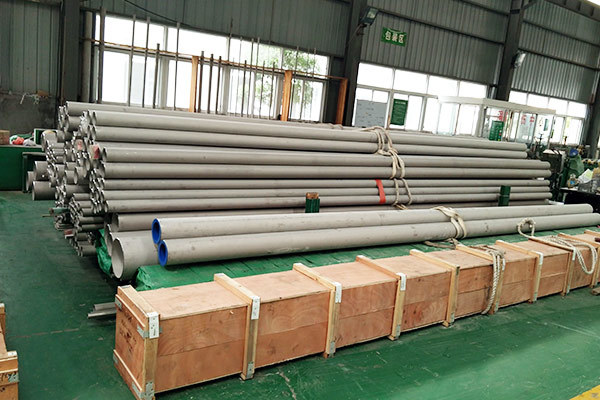 Pipe storage center