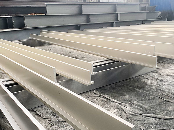 How to store T-shaped steel?