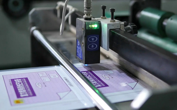 How to ensure the quality of handbag design printing?