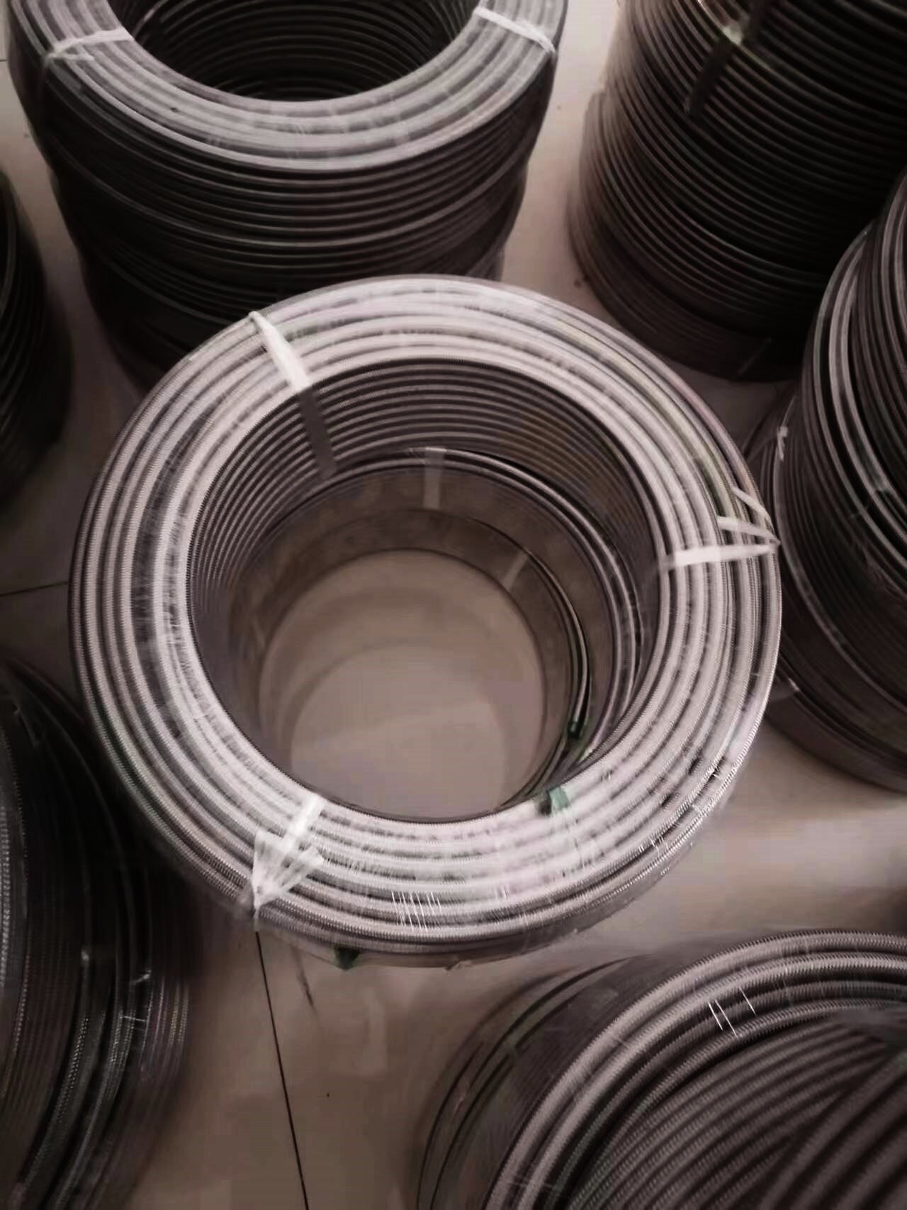 不锈钢编织铁氟龙直管