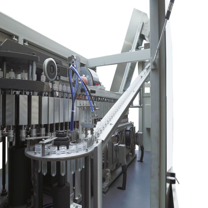6 Cavity 700ml PET Top Linear Automatic Plastic Bottle Manufacturing Machine