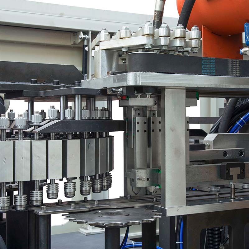 9 Cavity 700ml high capacity PET Top Linear Automatic Plastic Bottle Blowing Machine Price