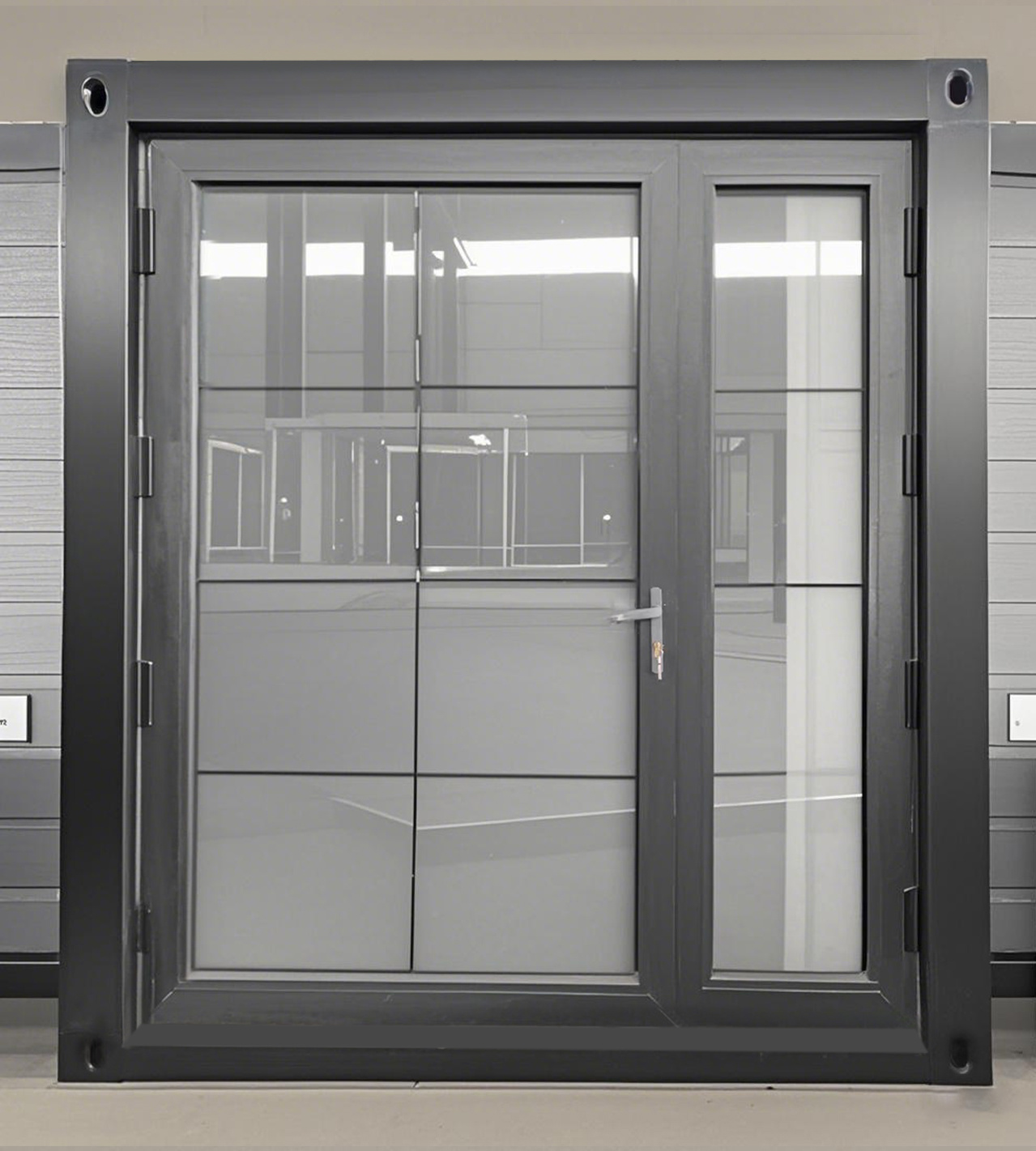 Unequal Double Doors 021