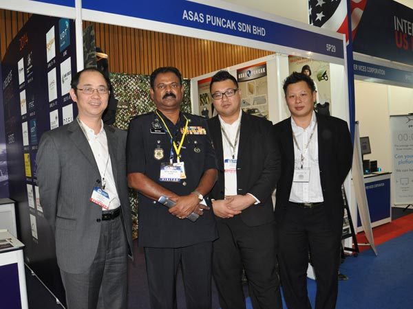 Take a photo with the Malaysian Police Headquarters Take a photo with the Malaysian Police Headquarters
