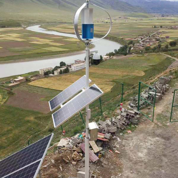 Wind solar complementary monitoring and power generation system