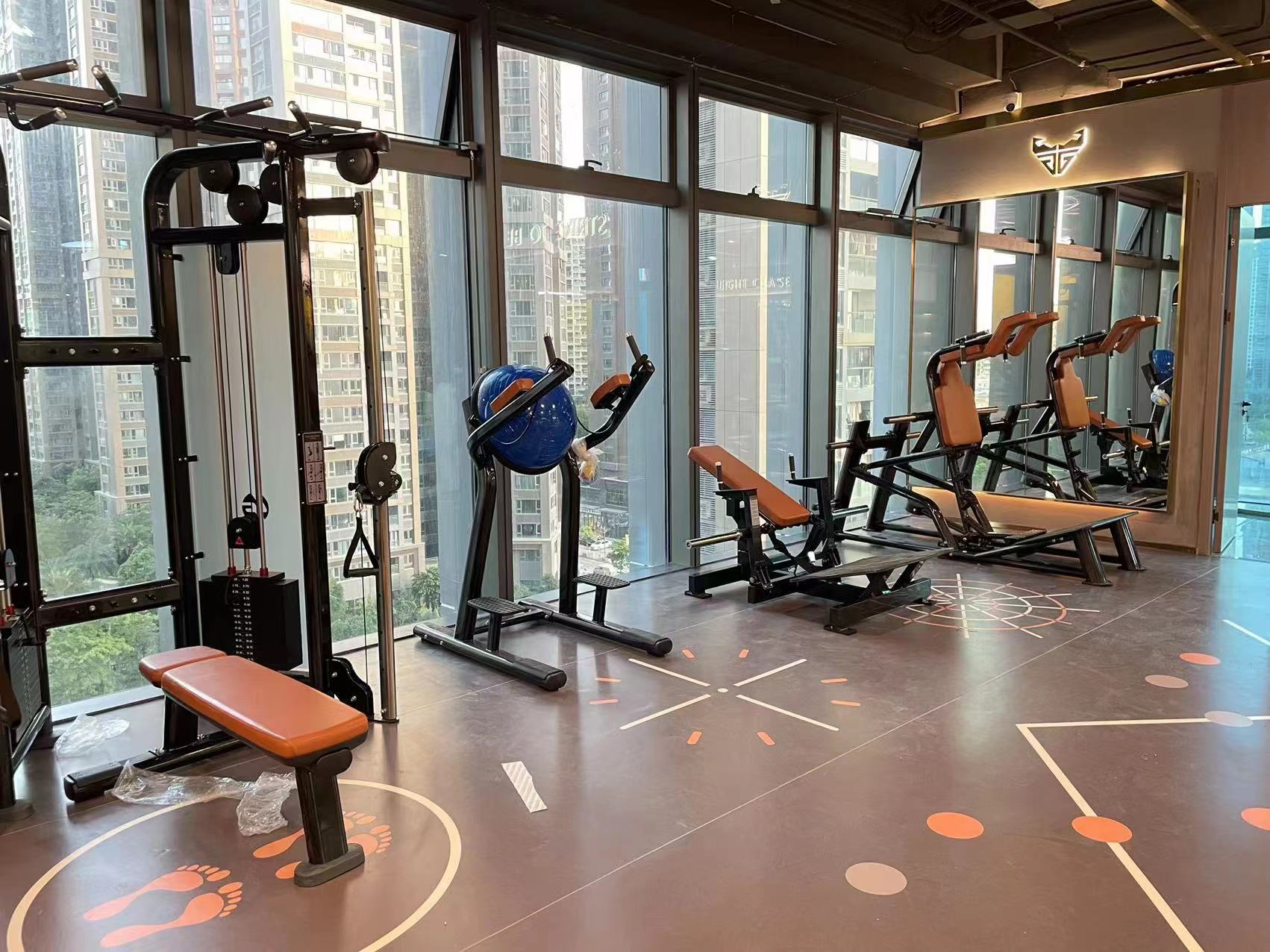 Kenyan clients are looking for cheap fitness equipment in China.