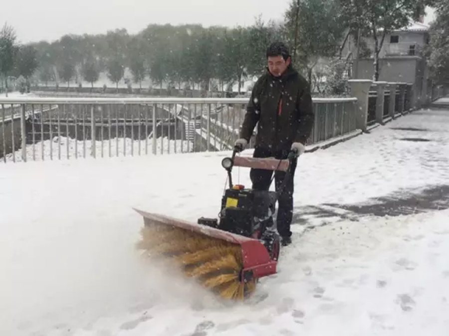 掃雪機(jī)耐用