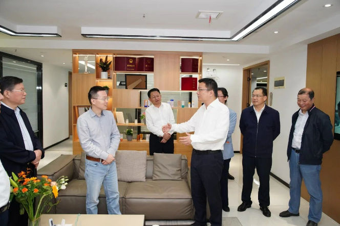 黃石市市長吳之凌實(shí)地調(diào)研MFCI美峰