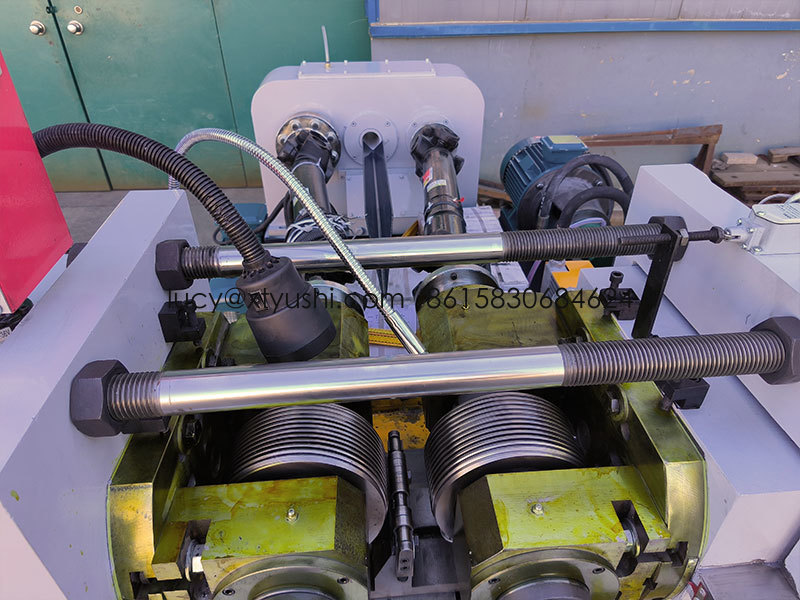 The Advantages and Disadvantages of a wire thread rolling machine