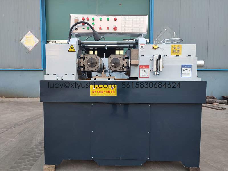 How does a wholesale rolling thread machine work