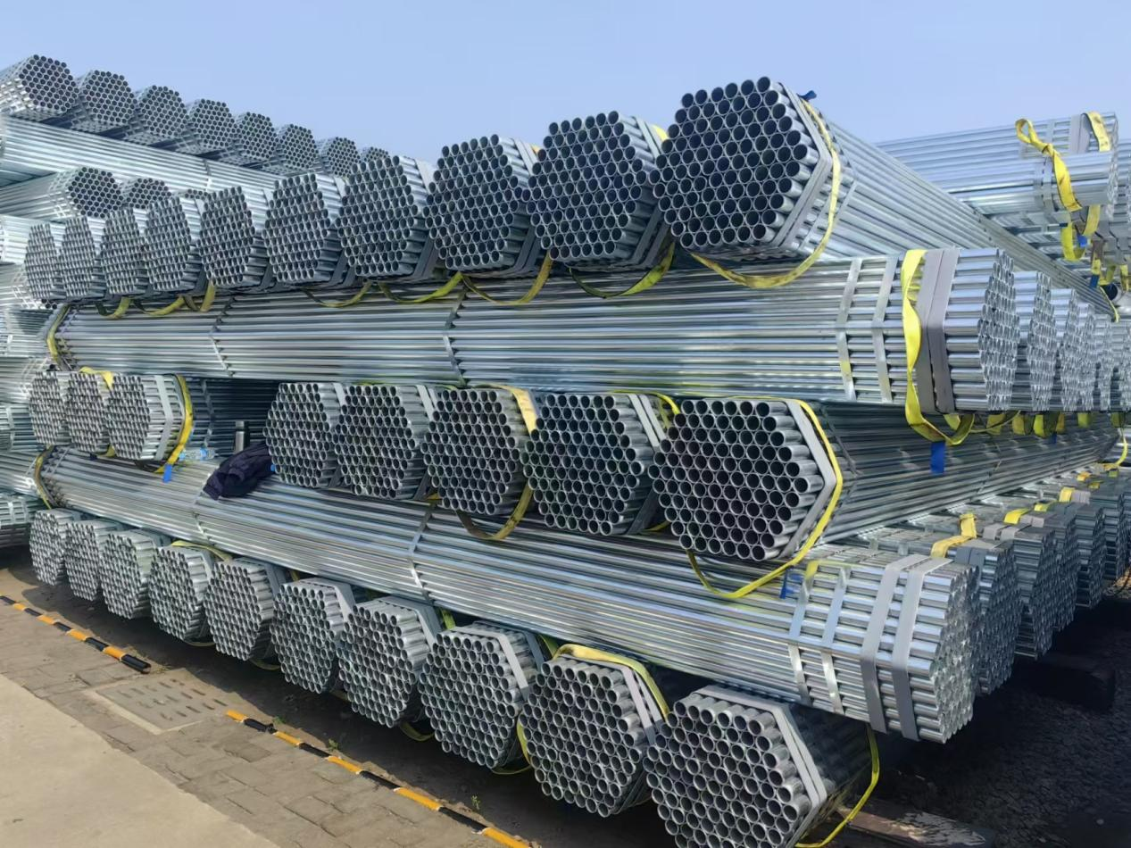 Galvanized steel pipe 