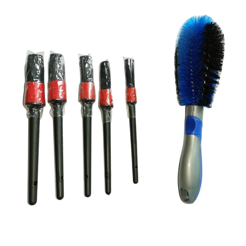 Car detailing brush