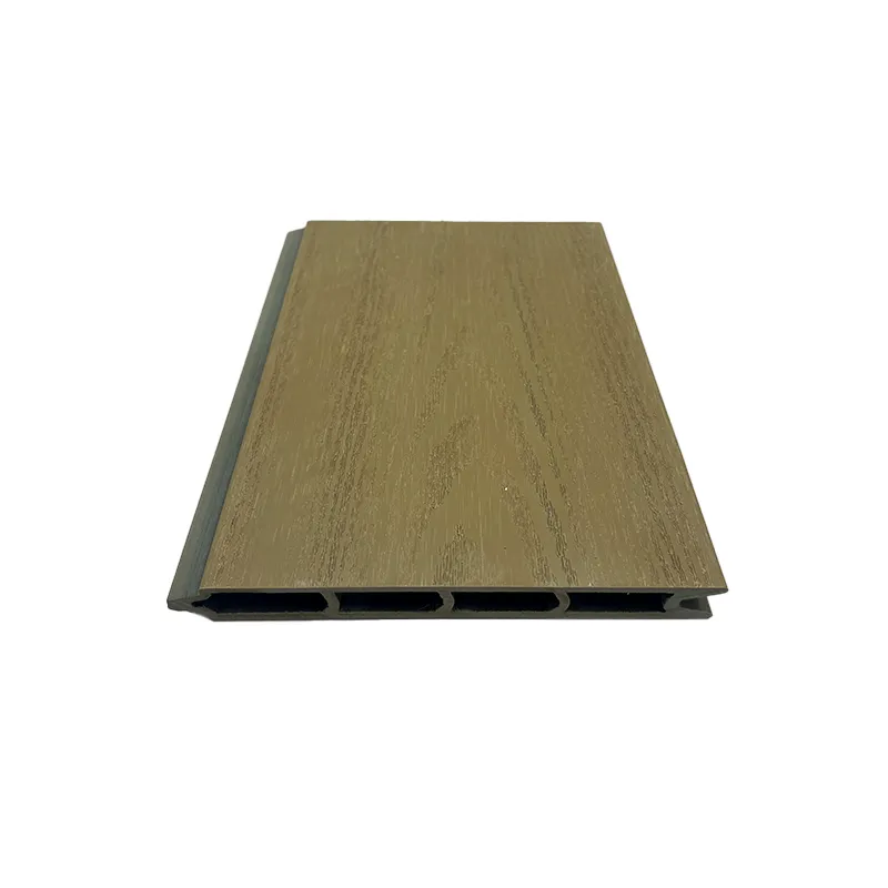 Heat-Stable Outdoor Fencing
