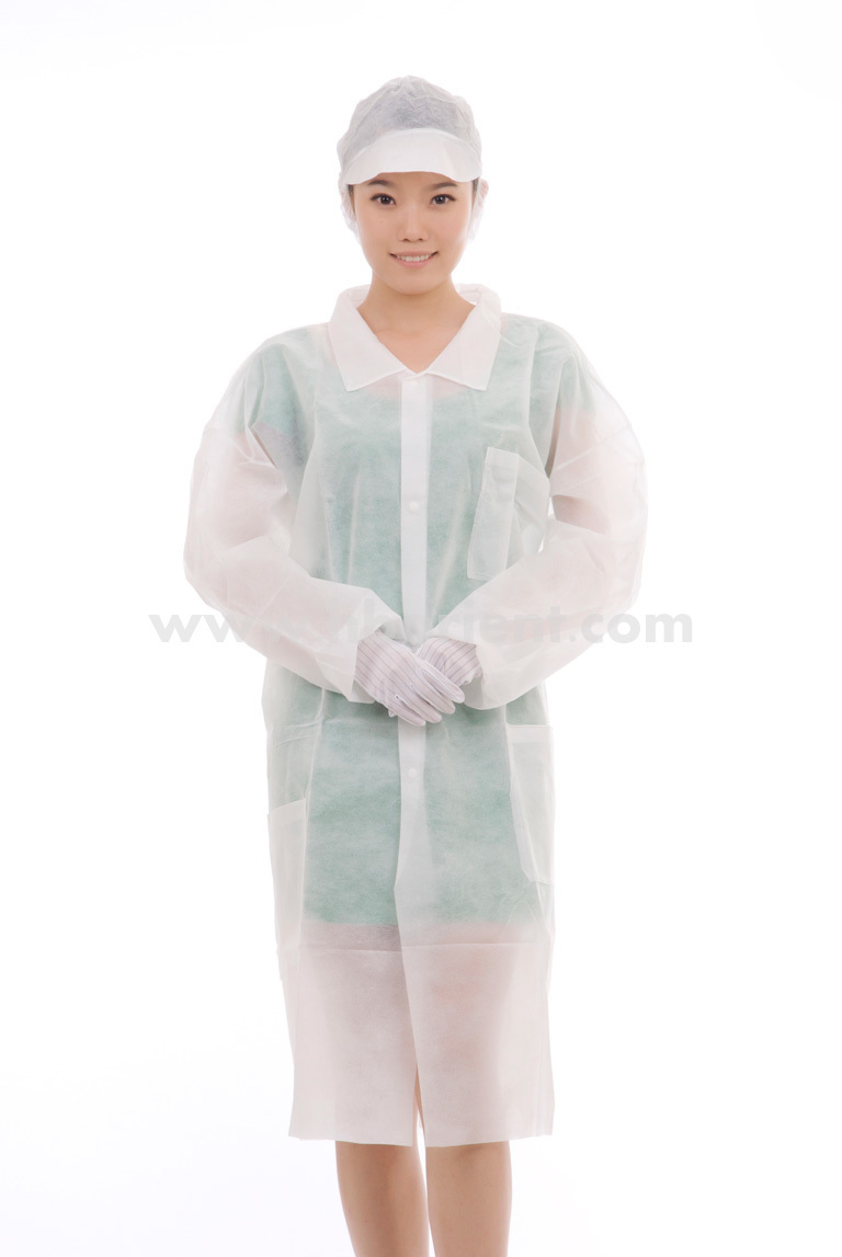 Lab Coat With Snaps Closure