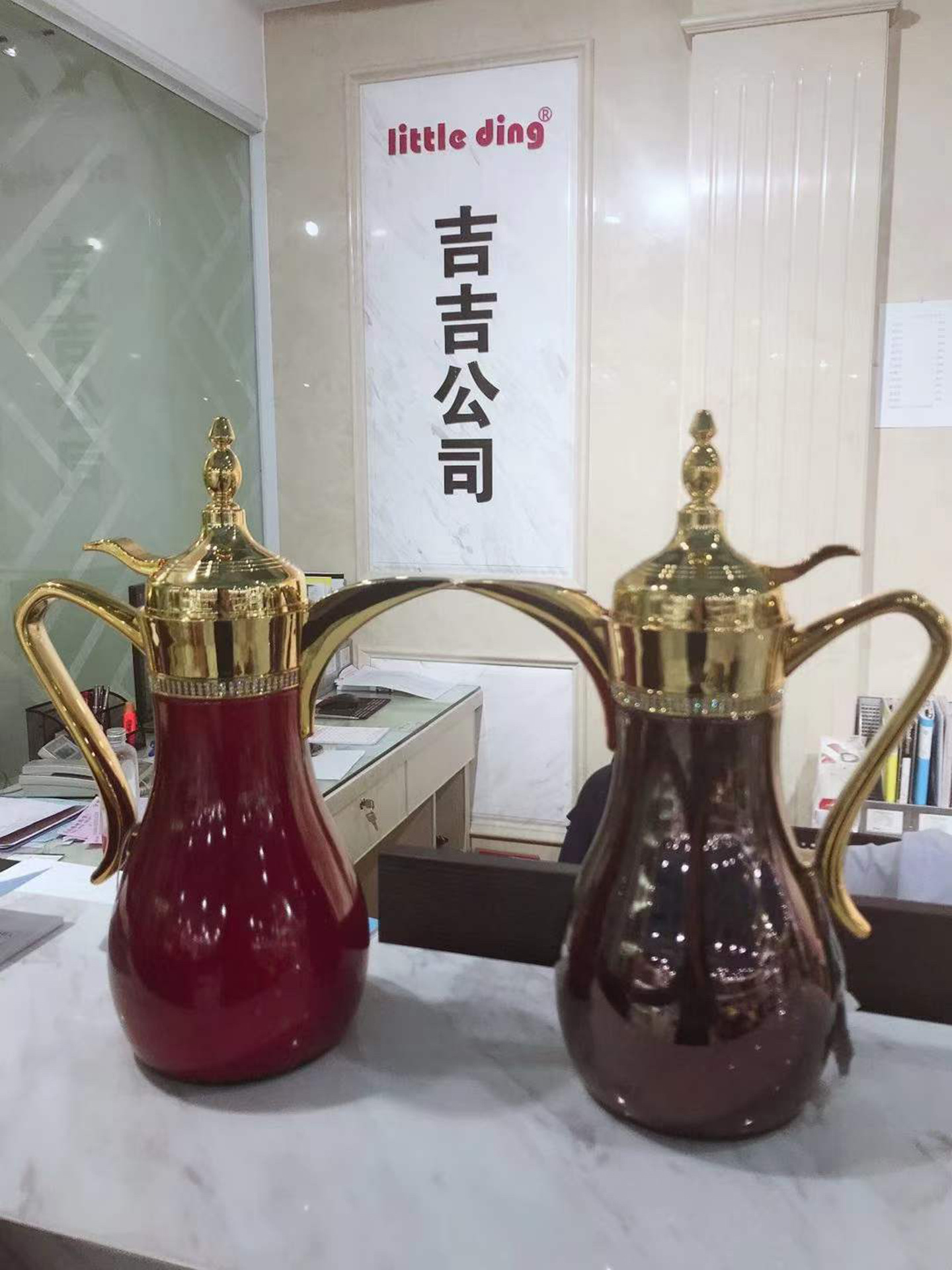 卡普保温壶