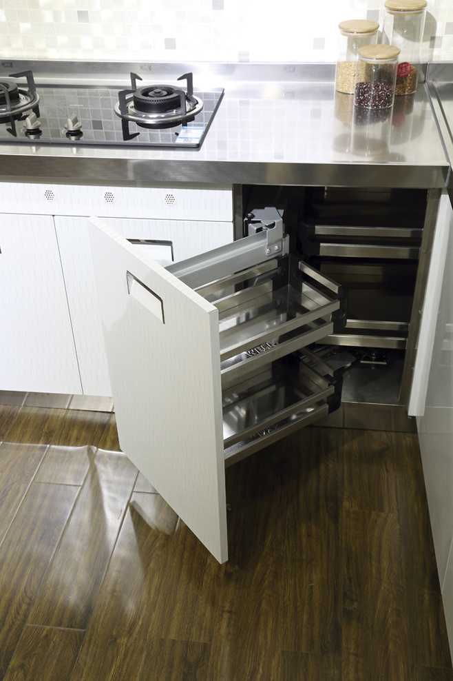 Corner Basket