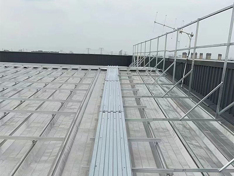 Walkway plate 1
