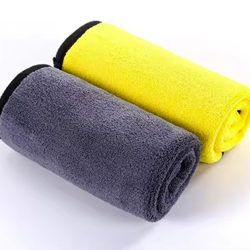 Essential Guide to Choosing the Right Car Cleaning Towel