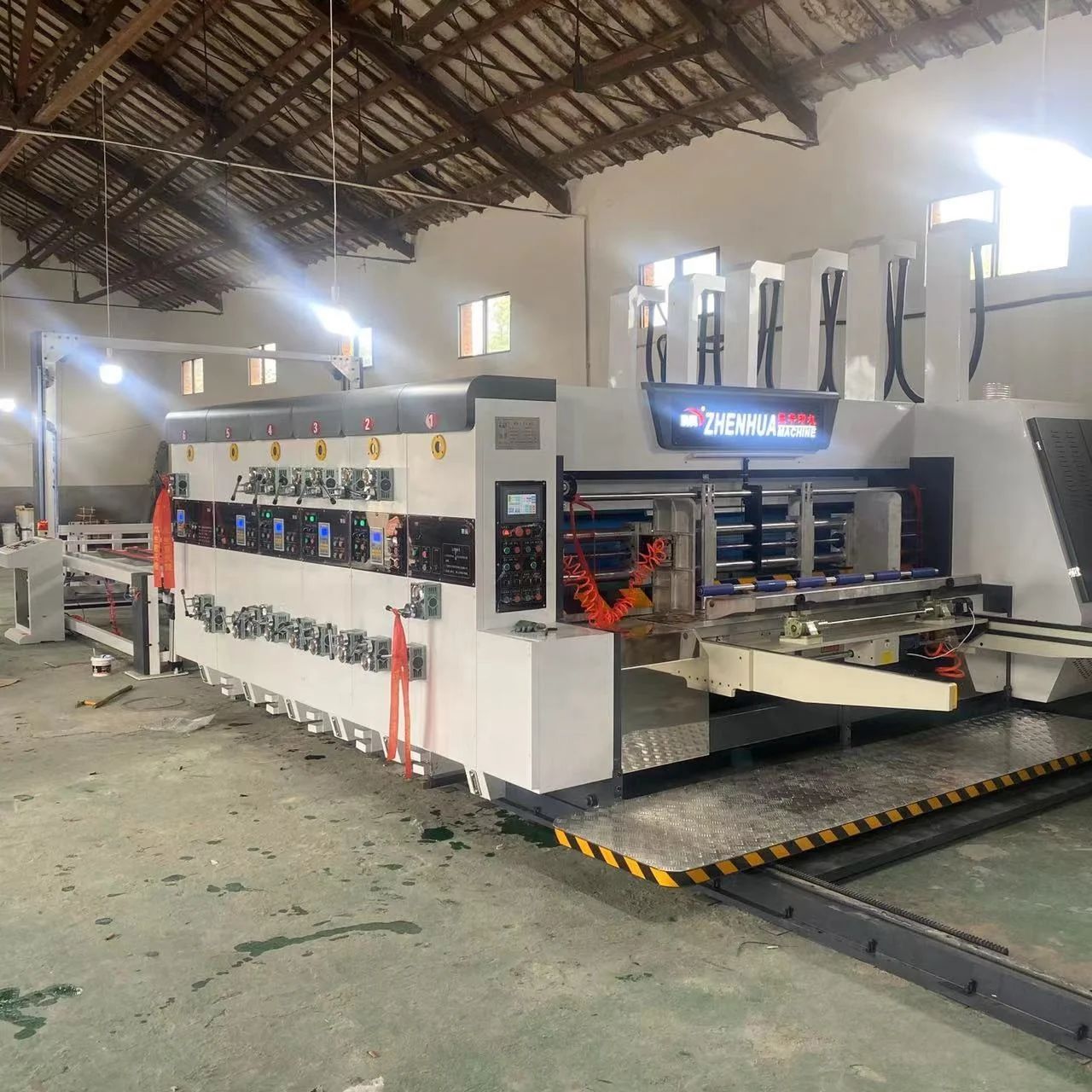 The Perfect Fusion of Ink Printing Art and High-Speed Die-Cutting Machine!
