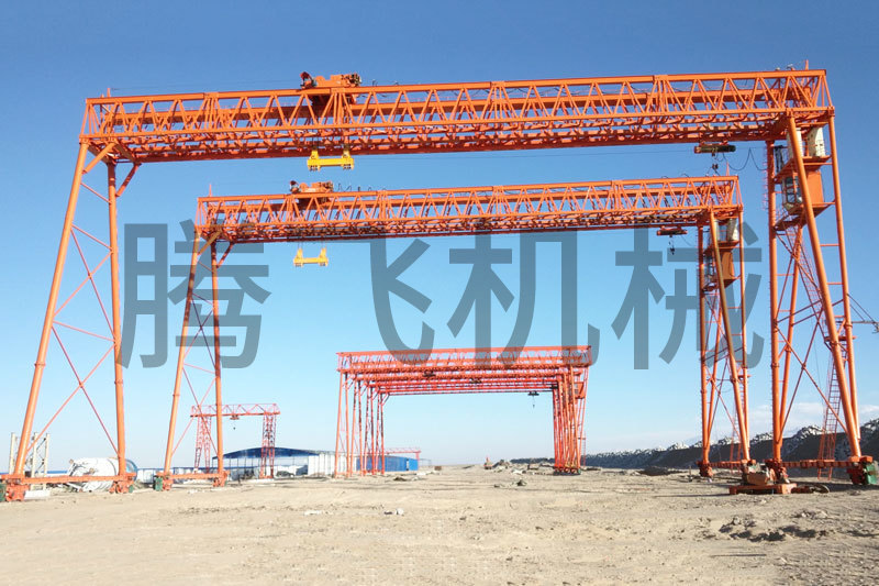 門式起重機(jī)