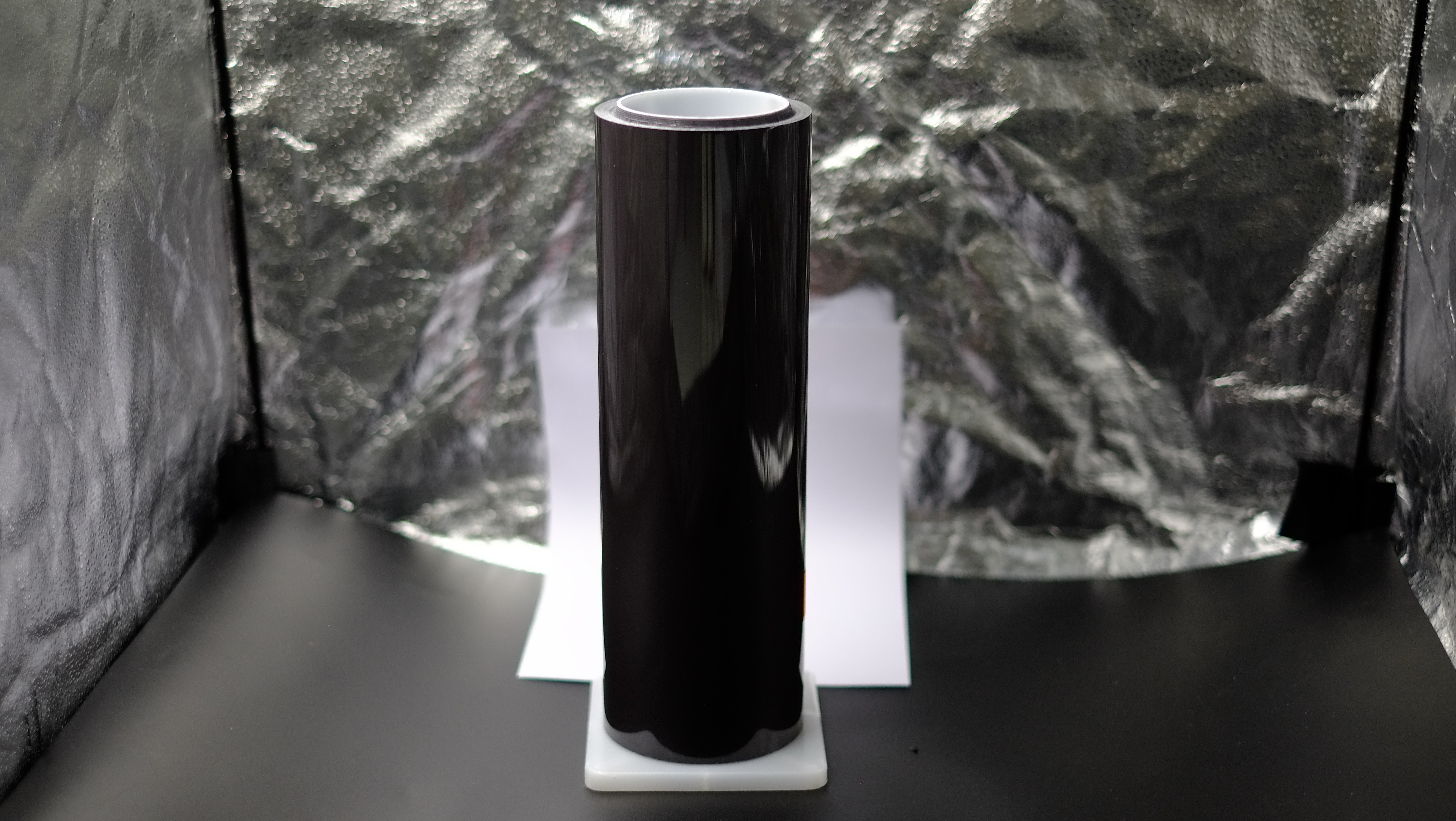 TPH dark black